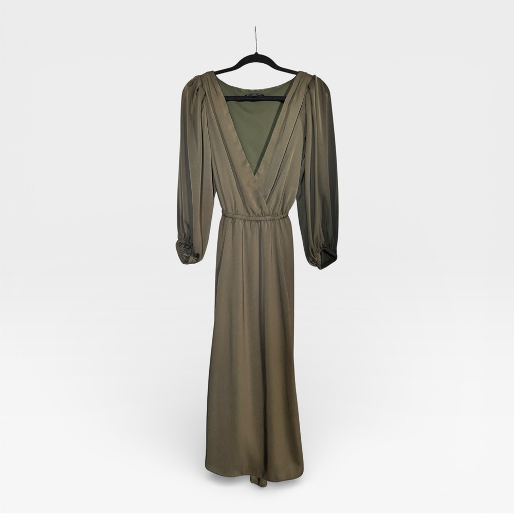Banana Republic Blouson V-Neck Maxi Dress – Camo Green (Small) - Picture 2 of 8